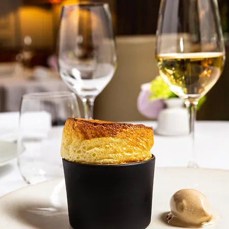 Lancaster Champs-elysées 5* Parigi