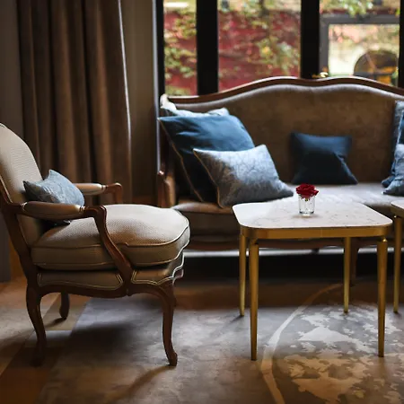 Hotel Lancaster Champs-elysées 5*