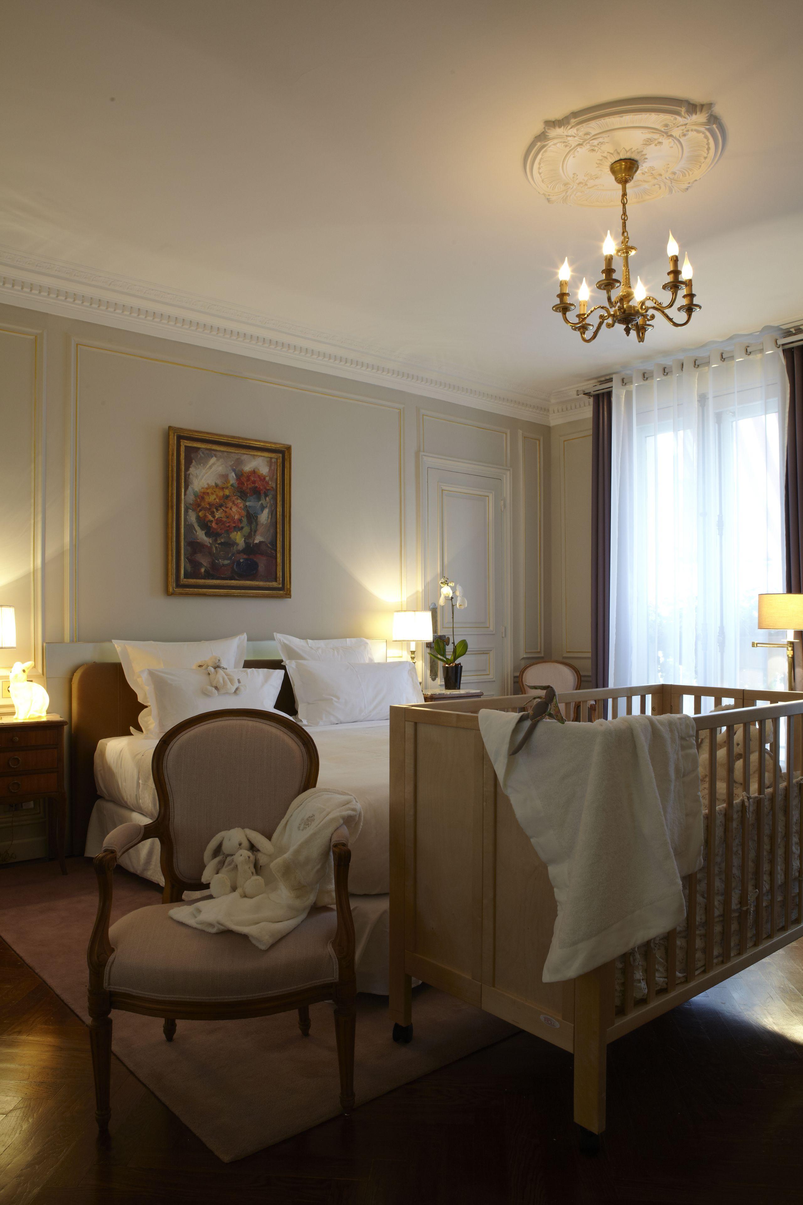 Hotel Lancaster Champs-elysees 5*