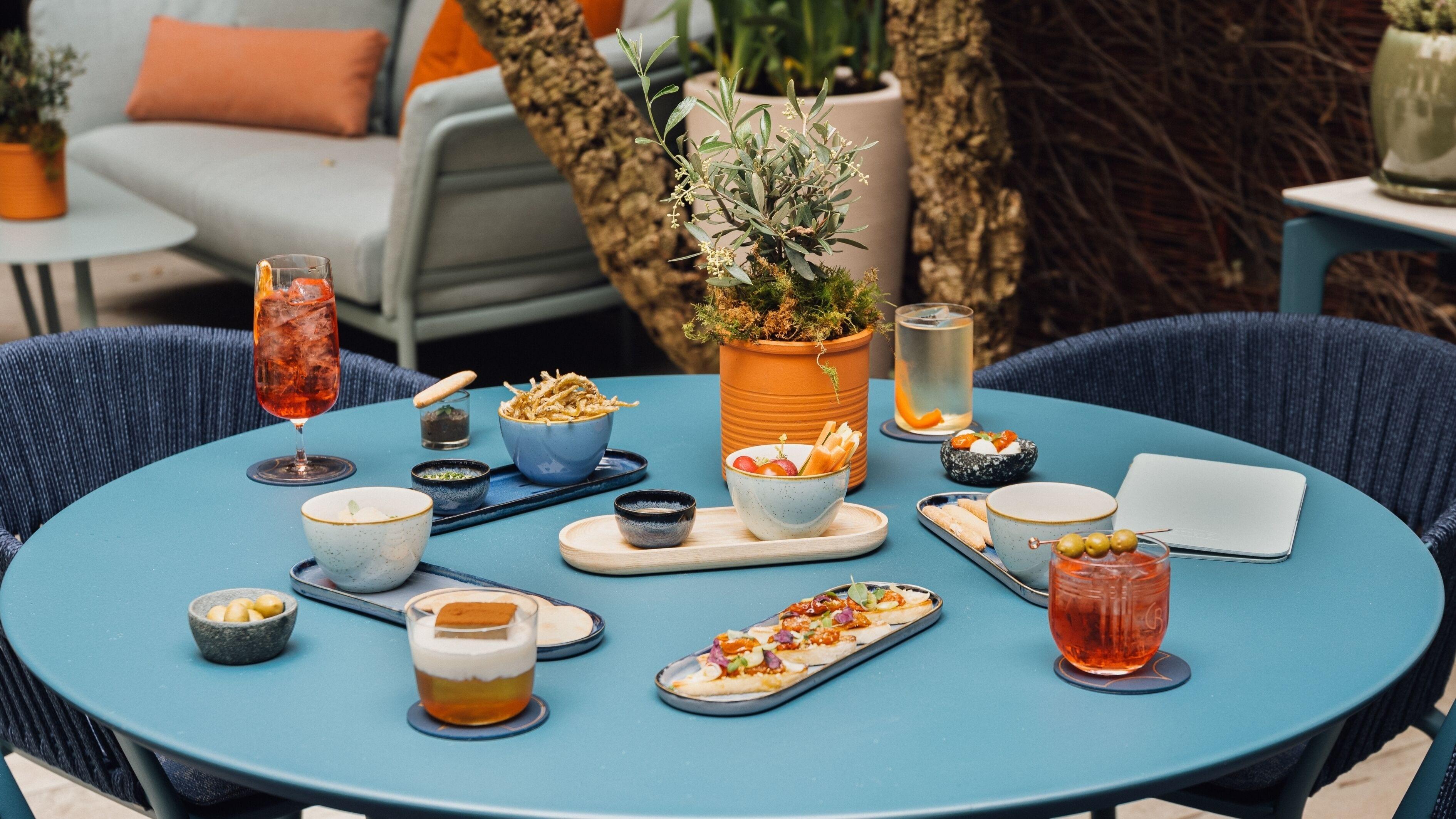 Hotel Lancaster Champs-elysees 5*